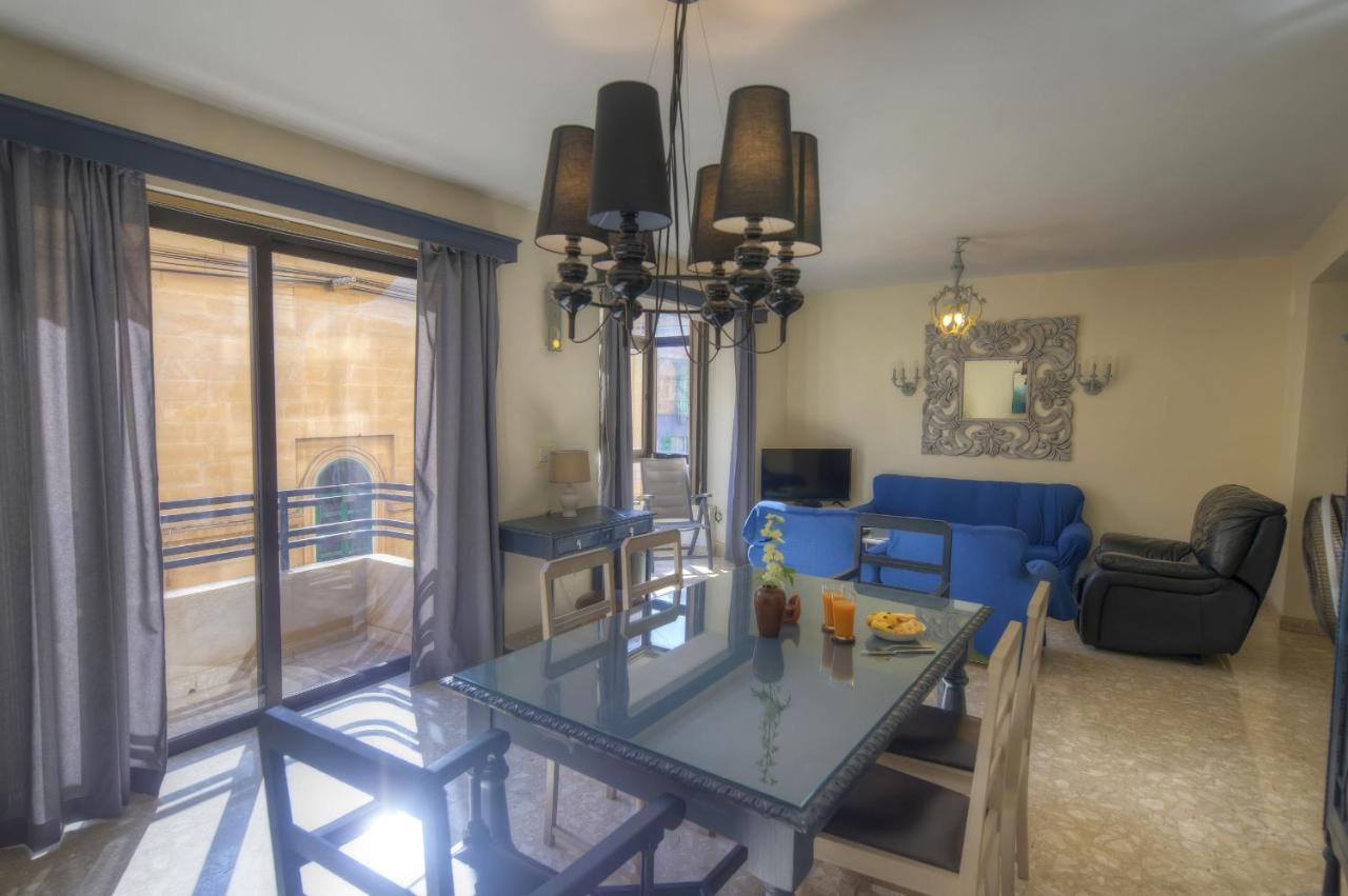 Large And Bright Apartment In The City Centre Goslm-2 Sliema Zewnętrze zdjęcie