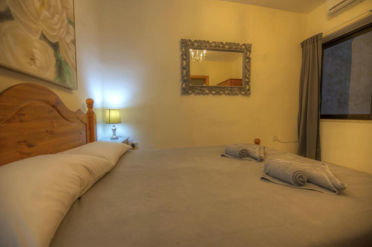 Large And Bright Apartment In The City Centre Goslm-2 Sliema Zewnętrze zdjęcie